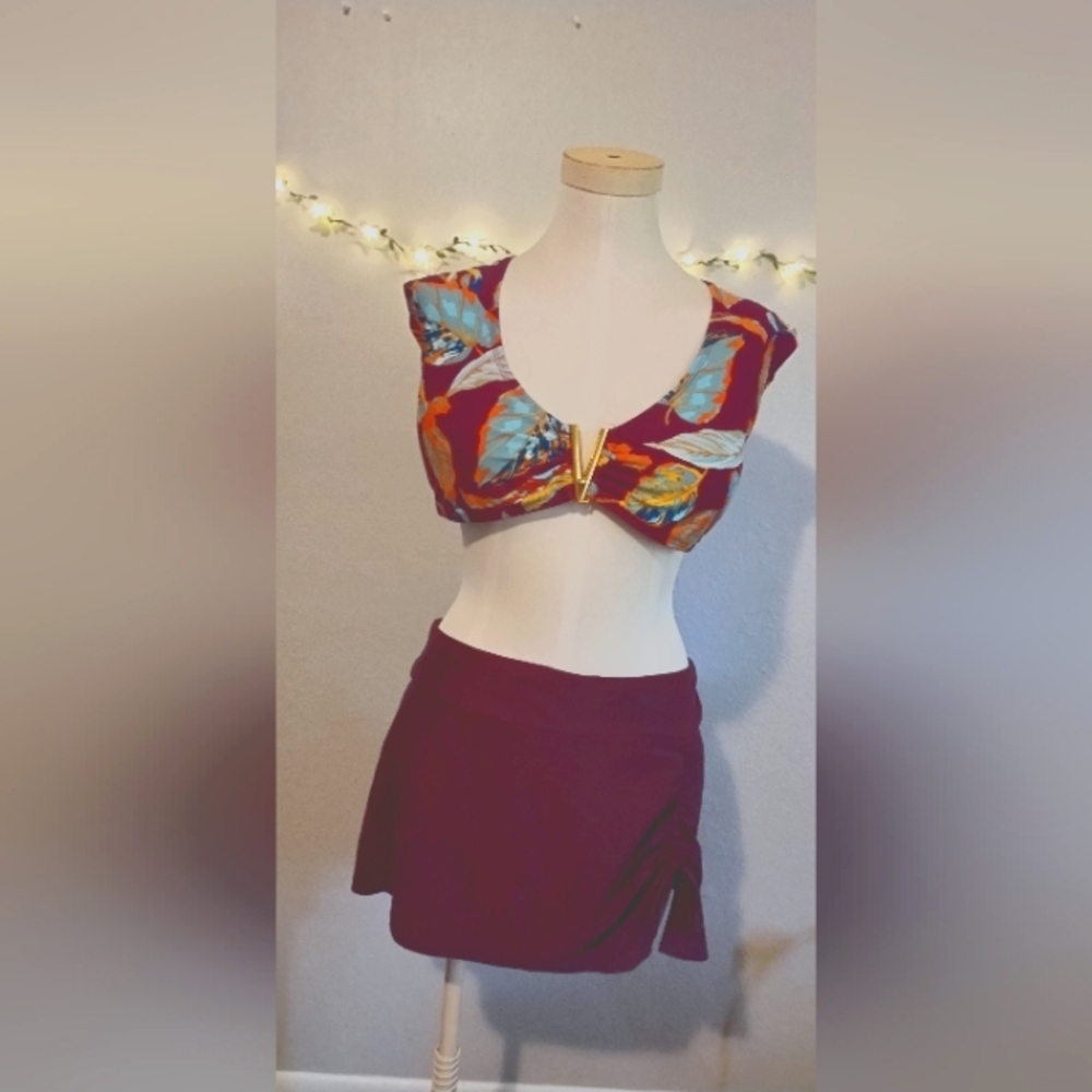 Dark Purple Leaf-Print Jaclyn Smith Bathing Suit Top Size 14